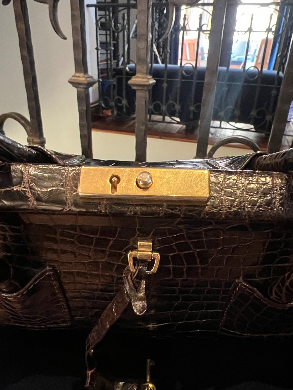 Vintage crocodile handbag chocolate brown - Picture 3 of 9